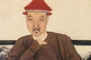 历史上纳兰性德诗词特点是什么？