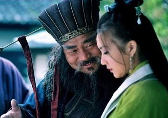 才女蔡文姬的一生都经历过什么？她和曹操是何关系