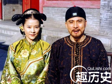 曹雪芹出生在一个什么样的家族？他是汉人吗